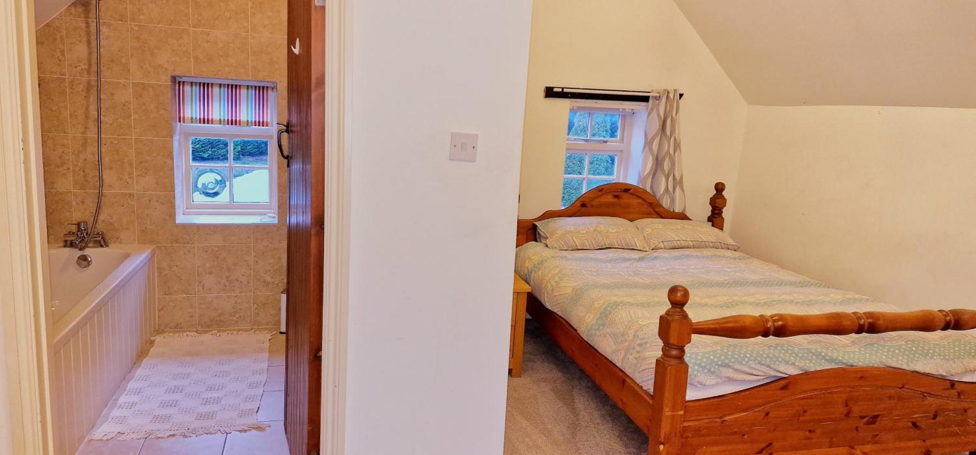 Beautiful Cottage In Brentwood Kelvedon Hatch Экстерьер фото